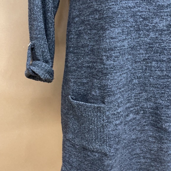 Gray Tunic Sweater - Small - Picture 2 of 3